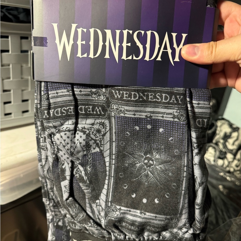 Wednesday Graphic Pajama Pants Size 2 2X NWT - Picture 2 of 3